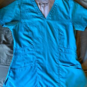 Grey's Anatomy Women's Mia Top, V-Neck Medical Scrub Top Small Bahama Teal